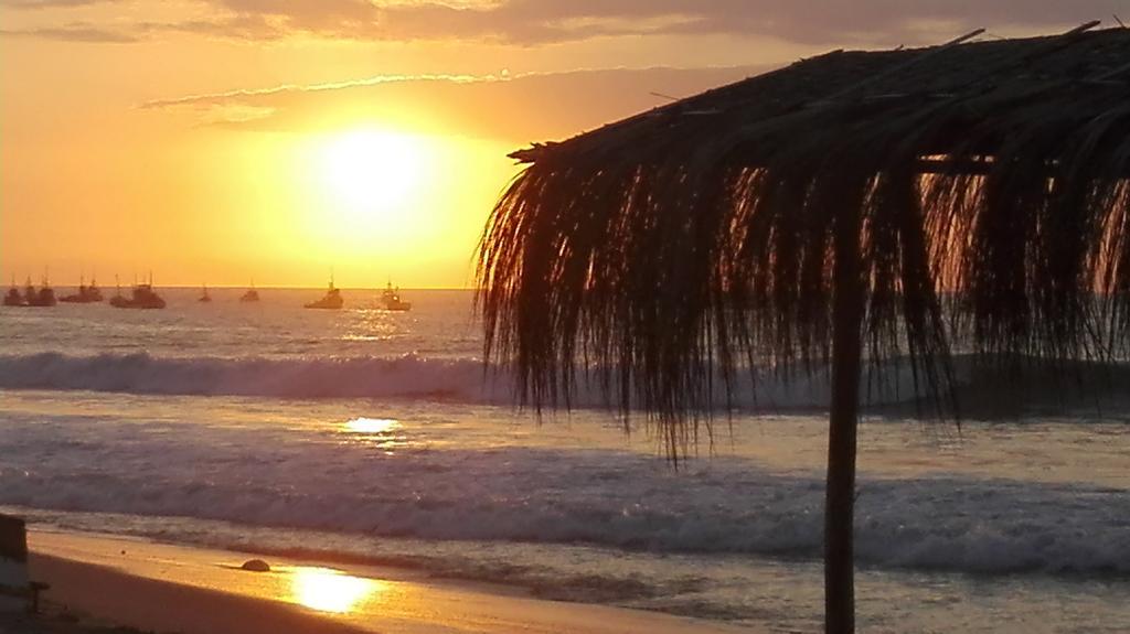 Punta Ballenas Mancora Lodge Экстерьер фото