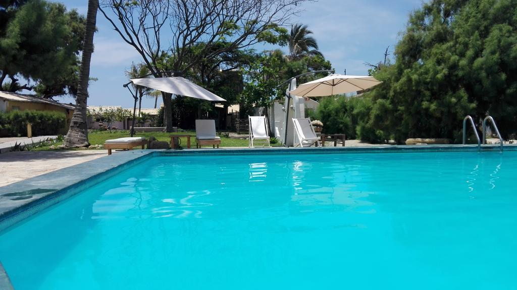 Punta Ballenas Mancora Lodge Экстерьер фото